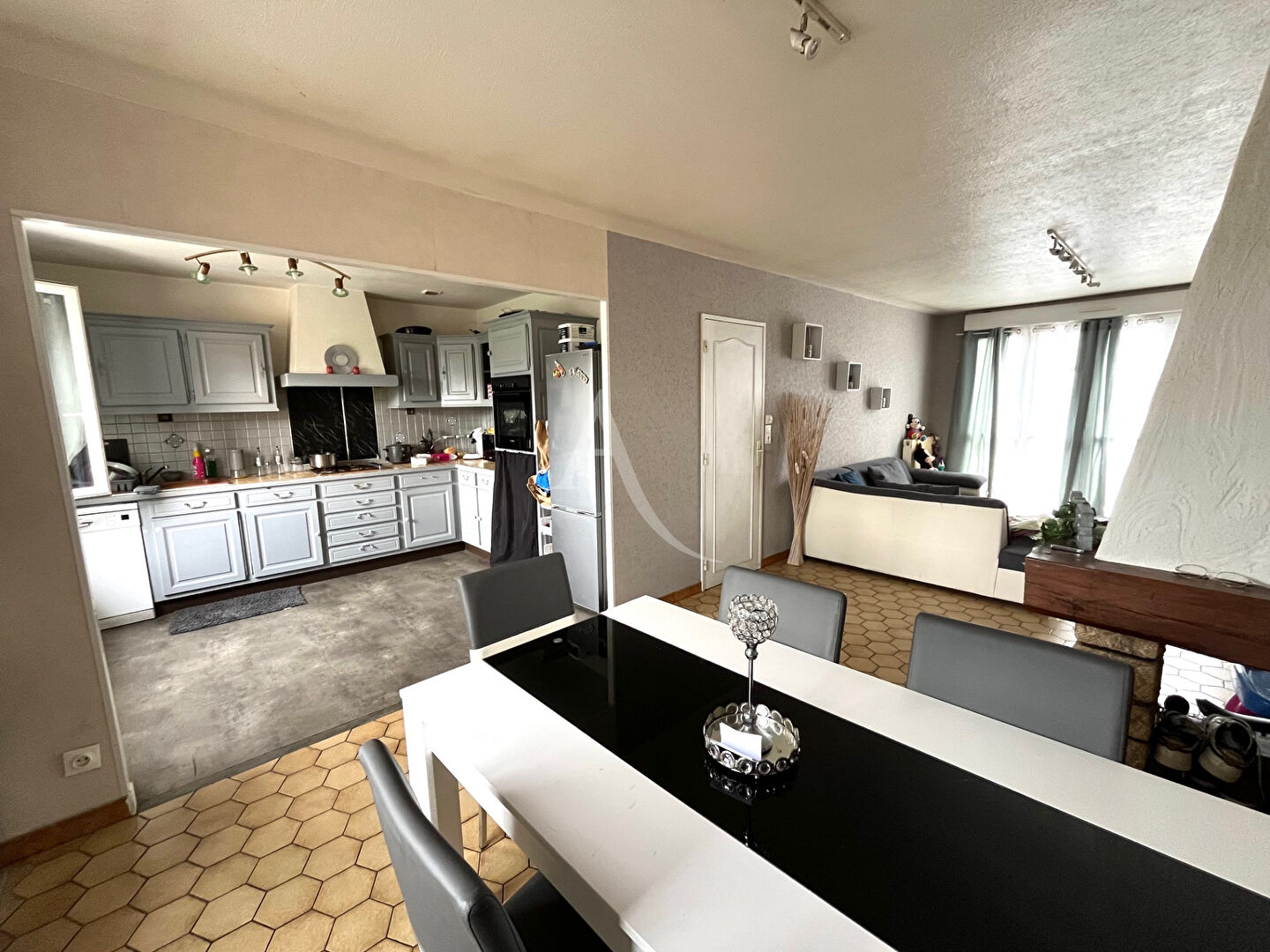 Photo Maison familiale à Bonchamp-lès-Laval, proche de toutes commodités image 2/6