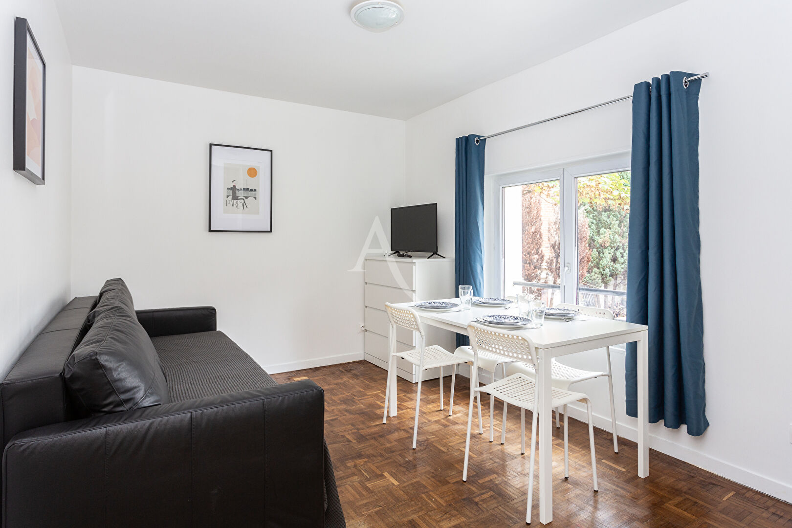 Photo Appartement Le Bourget 2 pièce(s) image 1/6