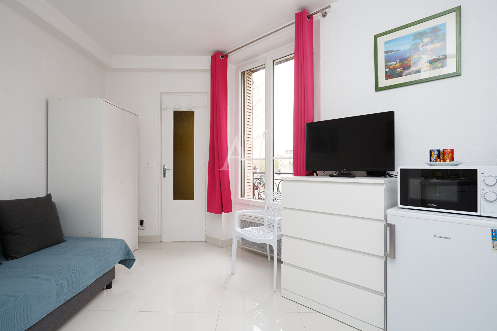 Photo Appartement Le Bourget 1 pièce(s) image 1/6