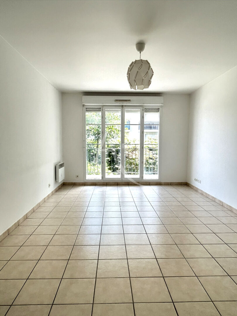 Hypercentre Bussy Saint Georges T3 60.84 m2 + 2 parkings