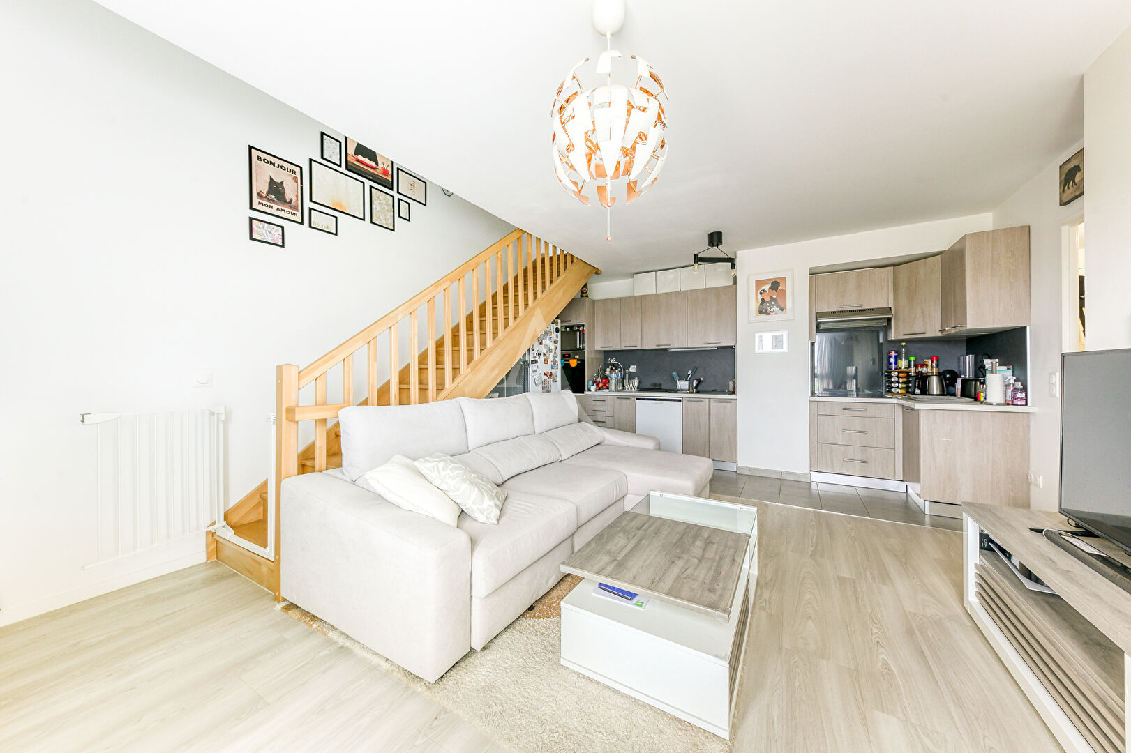 Appartement  Duplex 4 pièces et terrasse en dernier étage