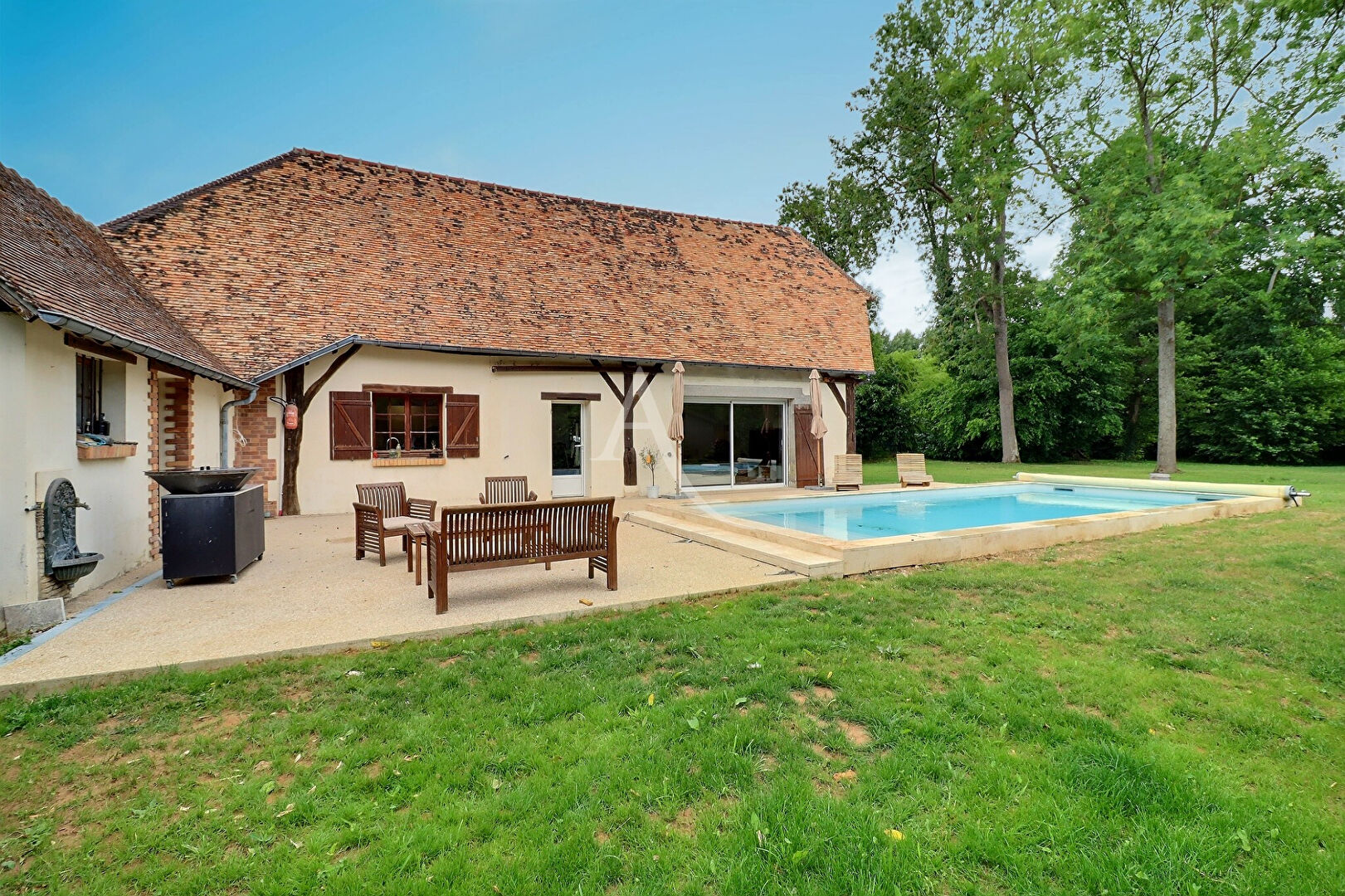 Photo Maison Pinterville - 157m² image 1/6