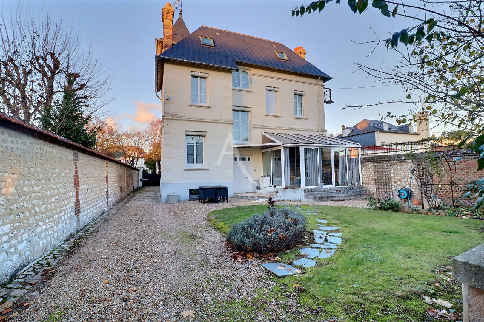 Photo Maison Louviers 8 pièces image 1/6