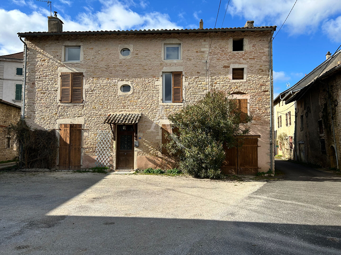 Agence immobilière de L'ADRESSE MACON