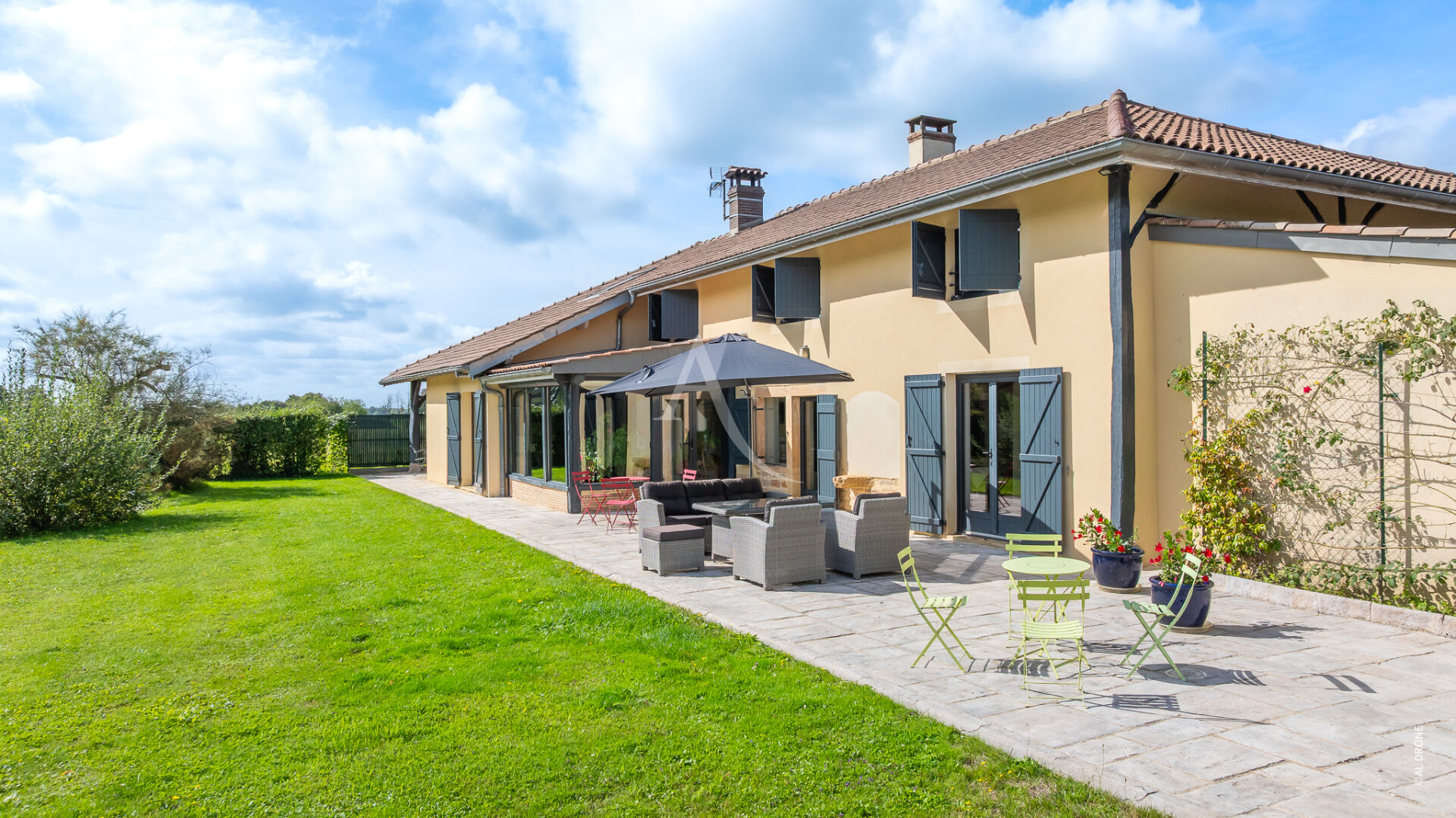 Agence immobilière de L'ADRESSE MACON