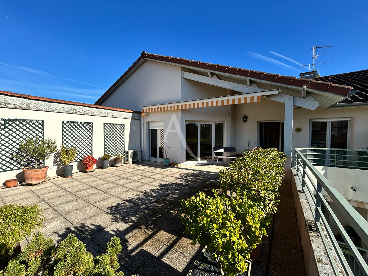 Agence immobilière de L'ADRESSE MACON