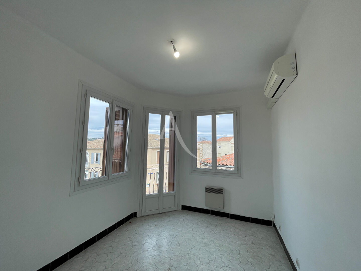 Agence immobilière de 
 L'ADRESSE MARGUERITTES - L'ADRESSE MARGUERITTES 

