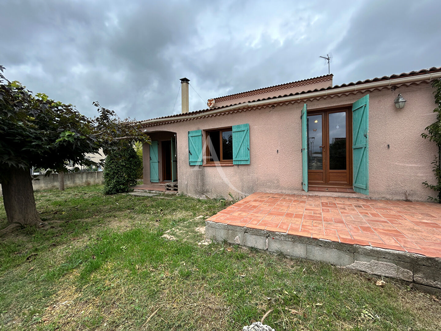 MARGUERITTES - Maison de type 5 bis