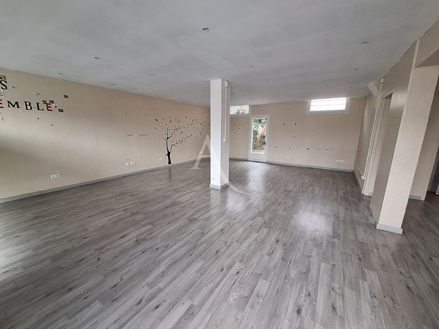 Agence immobilière de 
 L'ADRESSE MARGUERITTES - L'ADRESSE MARGUERITTES 
