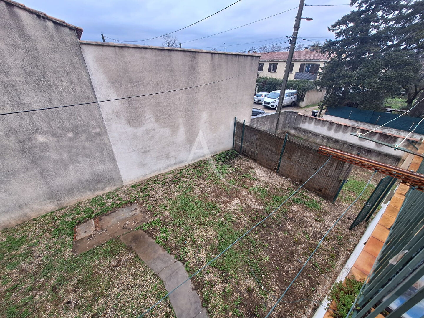 A VENDRE RODILHAN : Immeuble de 4 lots