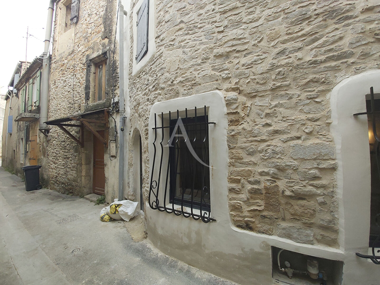 Agence immobilière de 
 L'ADRESSE MARGUERITTES - L'ADRESSE MARGUERITTES 
