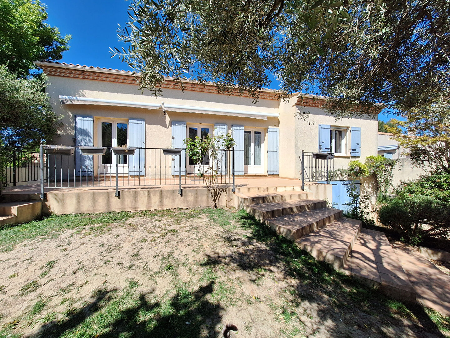 Agence immobilière de 
 L'ADRESSE MARGUERITTES - L'ADRESSE MARGUERITTES 
