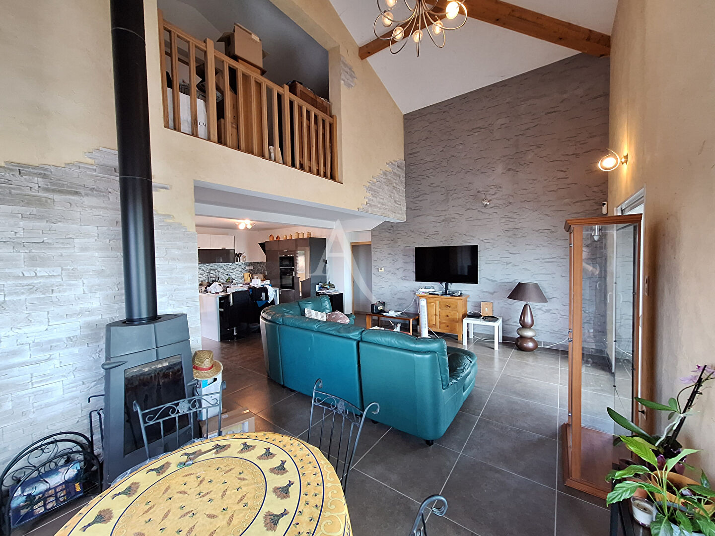 Agence immobilière de 
 L'ADRESSE MARGUERITTES - L'ADRESSE MARGUERITTES 
