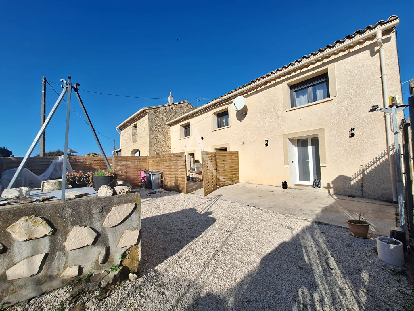 Agence immobilière de 
 L'ADRESSE MARGUERITTES - L'ADRESSE MARGUERITTES 
