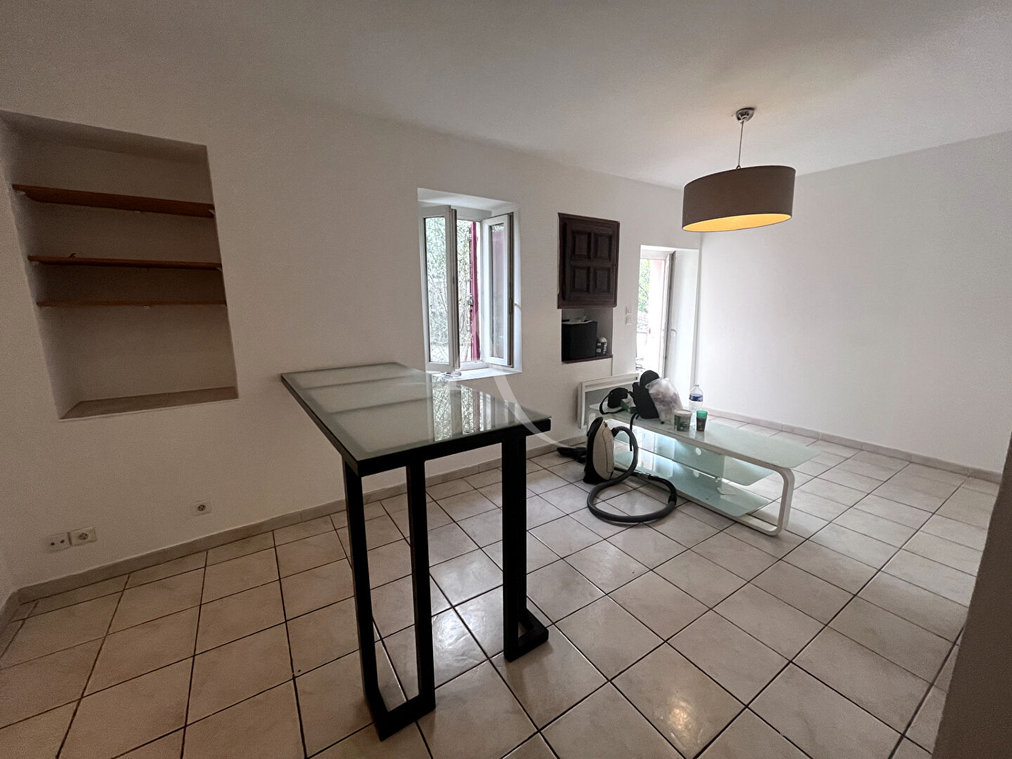 Appartement Nimes 2 pièce(s) 28 m2
