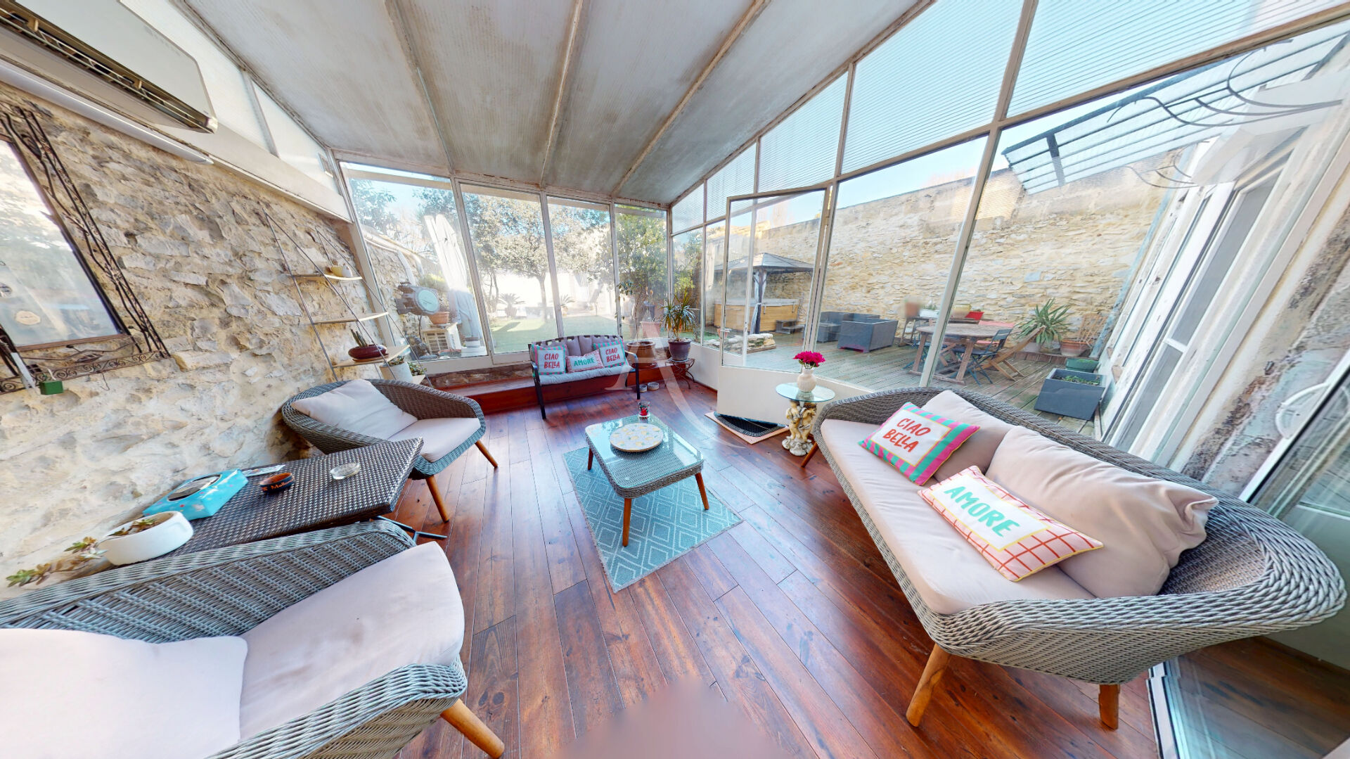 Agence immobilière de 
 L'ADRESSE MARGUERITTES - L'ADRESSE MARGUERITTES 
