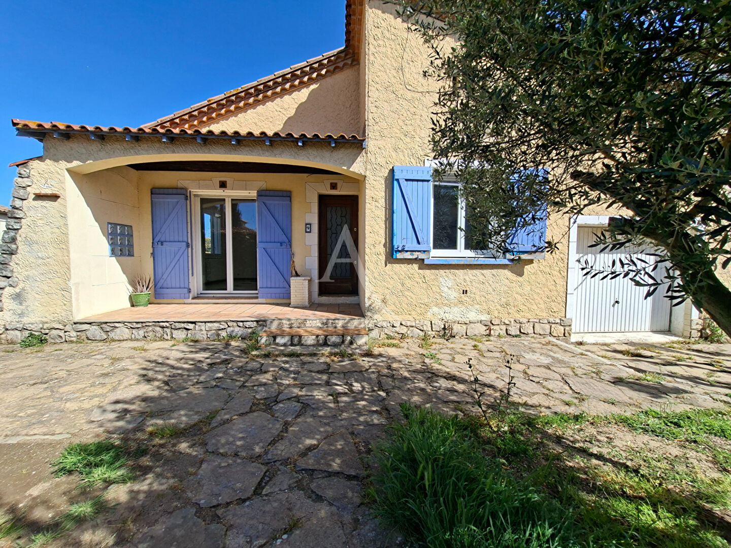 Agence immobilière de 
 L'ADRESSE MARGUERITTES - L'ADRESSE MARGUERITTES 

