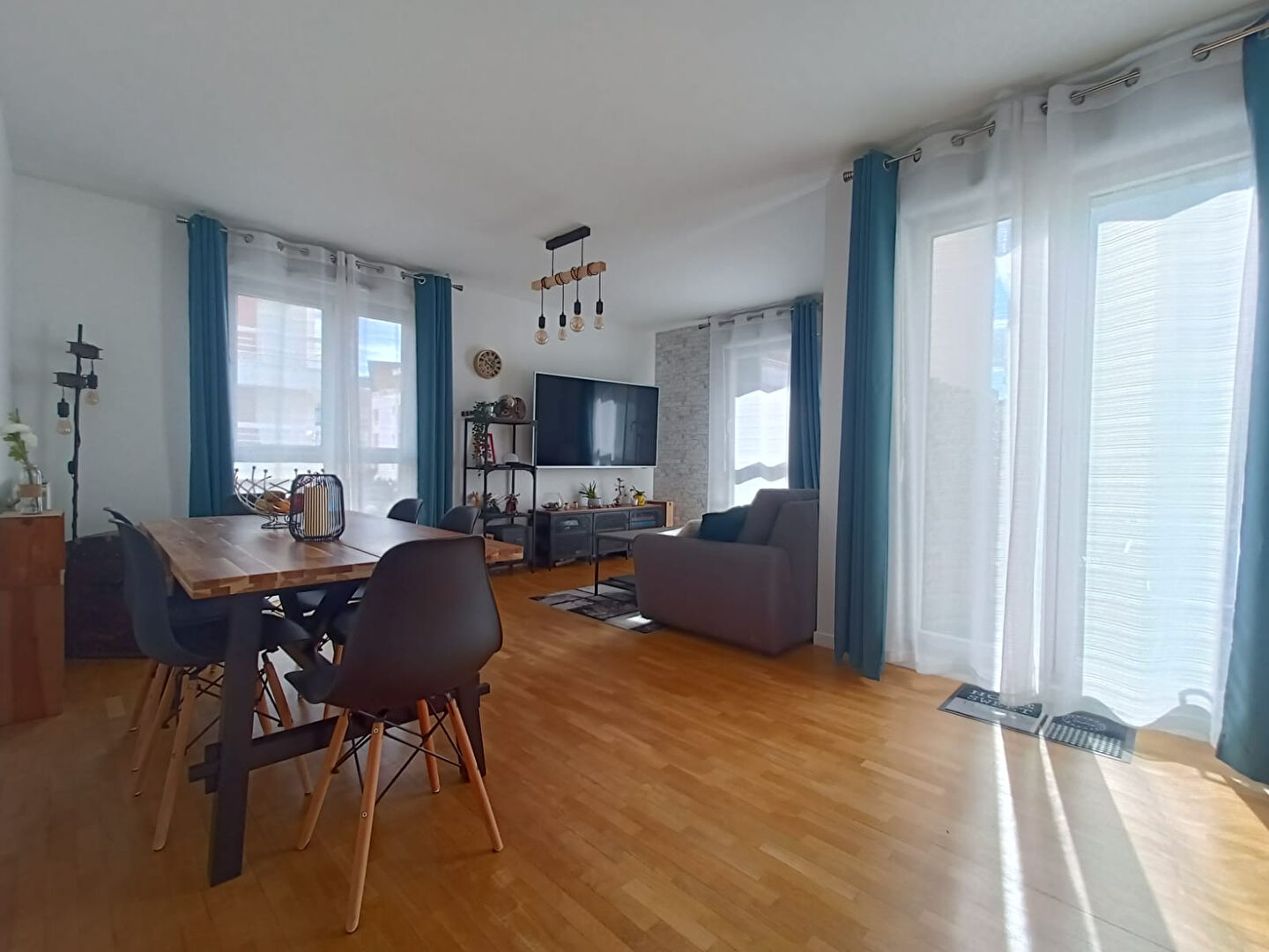 Agence immobilière de L'Adresse  MASSY OPERA - MASSY VILMORIN