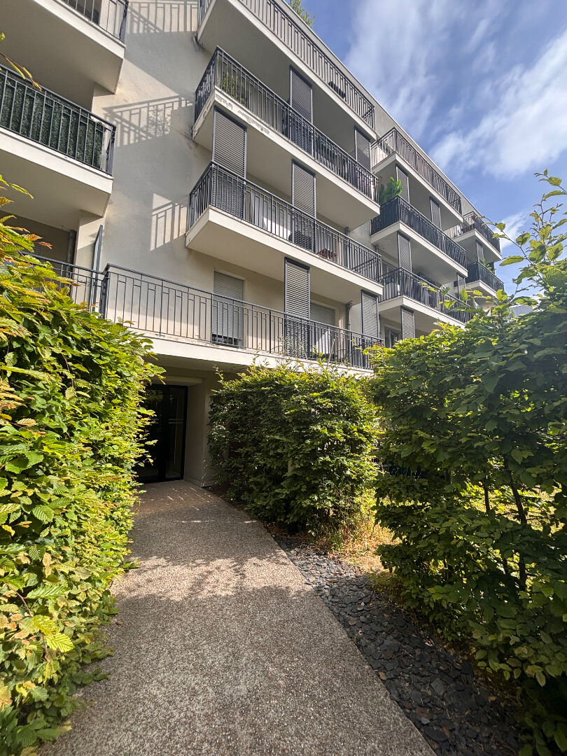Agence immobilière de L'Adresse  MASSY OPERA - MASSY VILMORIN