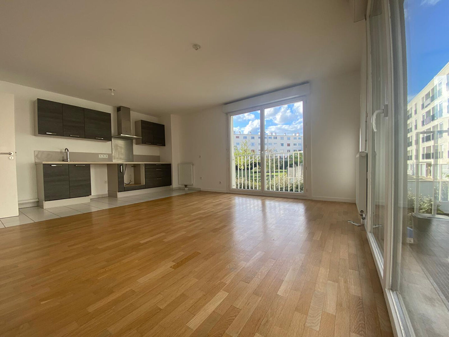 Photo À VENDRE MASSY VILMORIN Grand 3 pièces de 69,46m² image 1/5