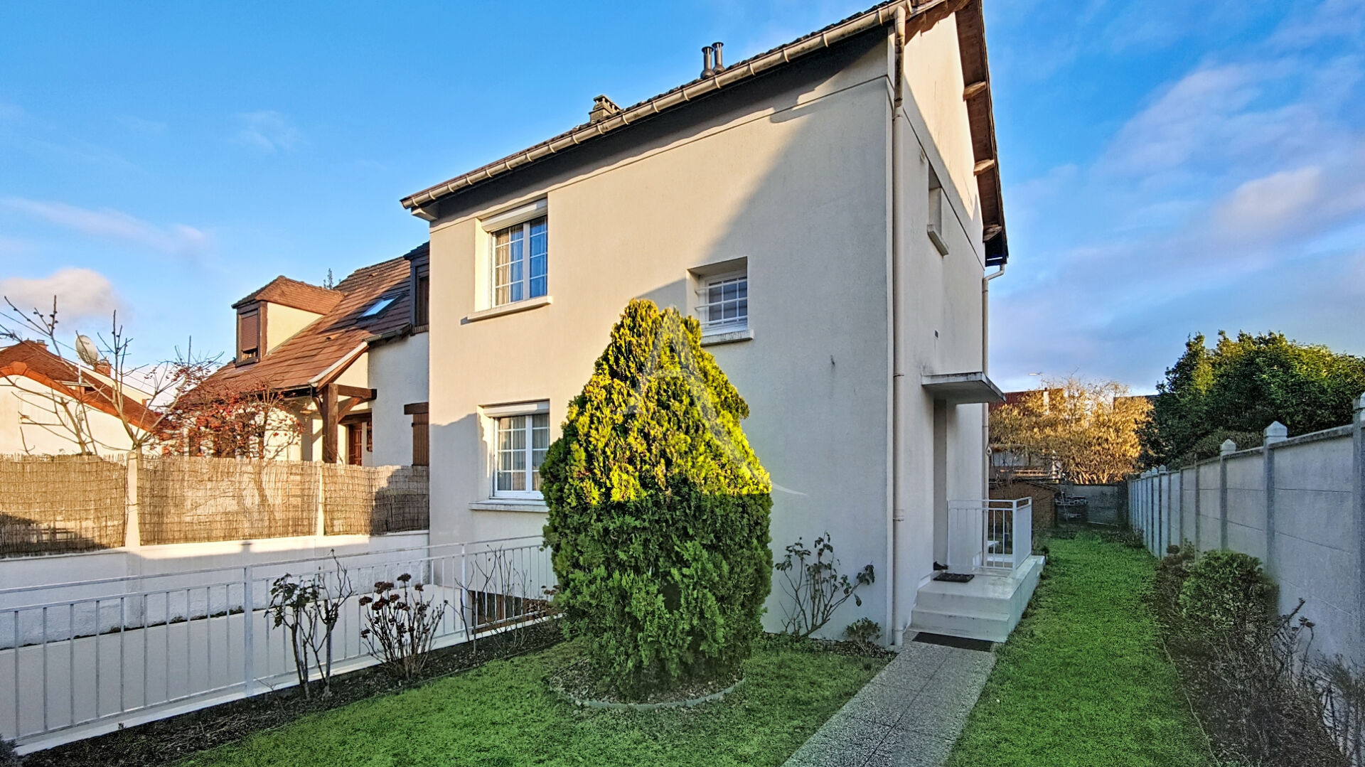 Agence immobilière de L'Adresse  MASSY OPERA - MASSY VILMORIN