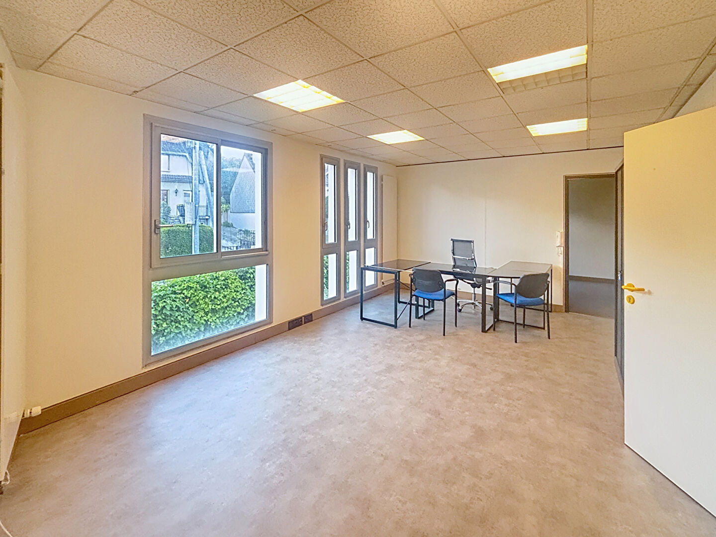Agence immobilière de L'Adresse  MASSY OPERA - MASSY VILMORIN