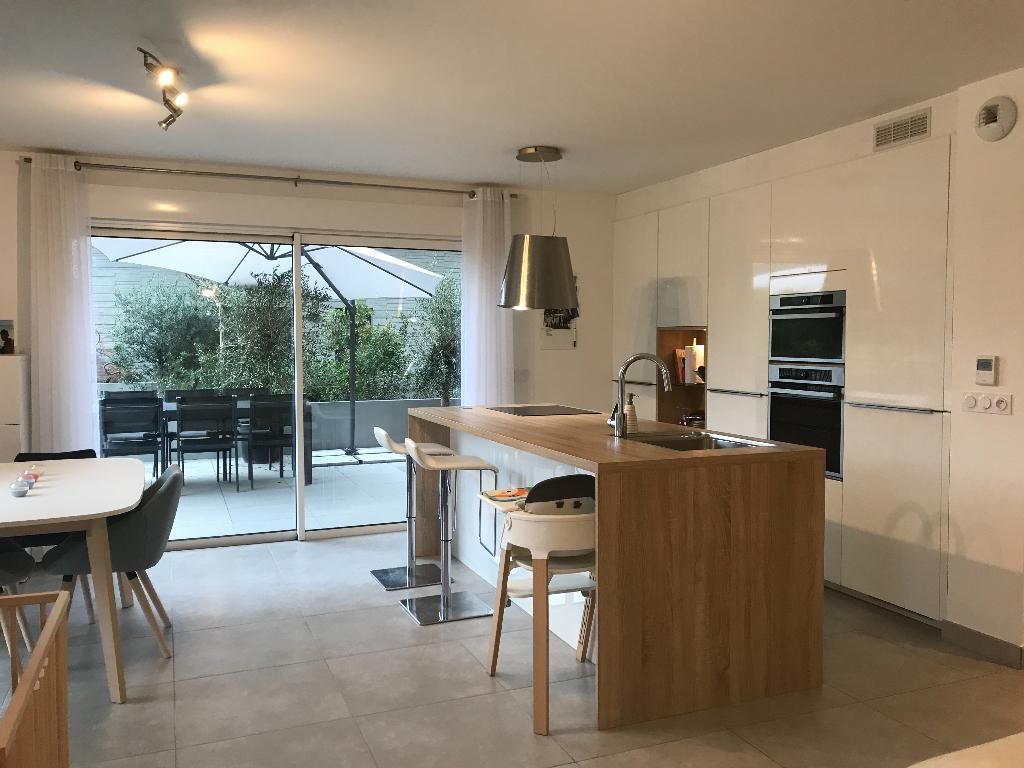 Photo A VENDRE - MONTPELLIER - PORT MARIANNE - APPARTEMENT 3 PIECES - TERRASSE 38 m2 image 2/6