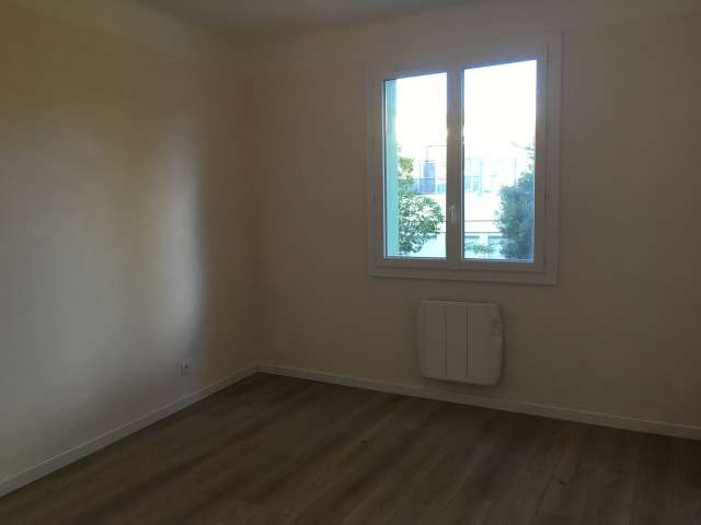 Photo NIMES  - APPARTEMENT T3 - BICHE CROIX DE FER image 5/6