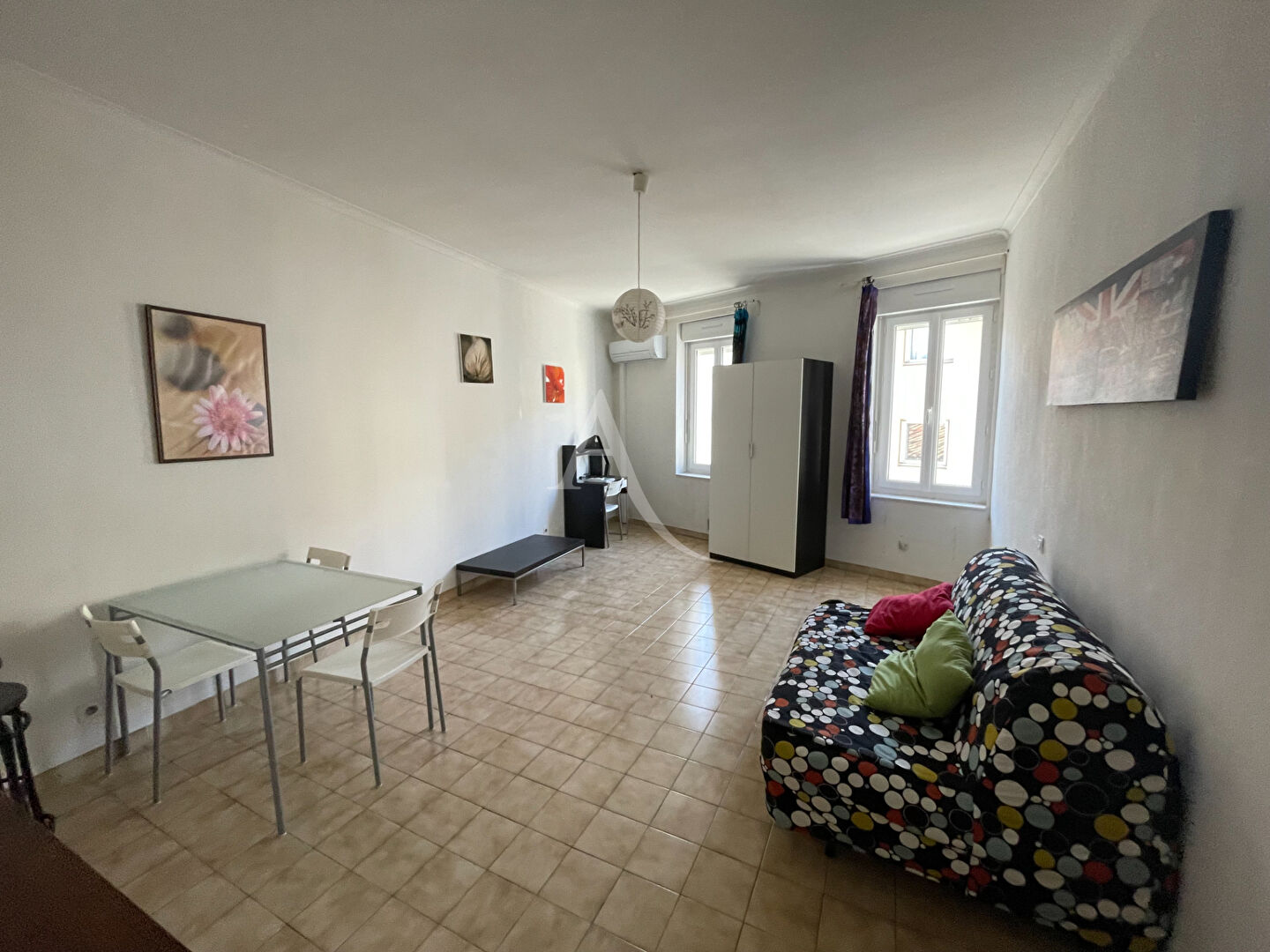 STUDIO MEUBLE - NIMES ST CESAIRE - 43 m2
