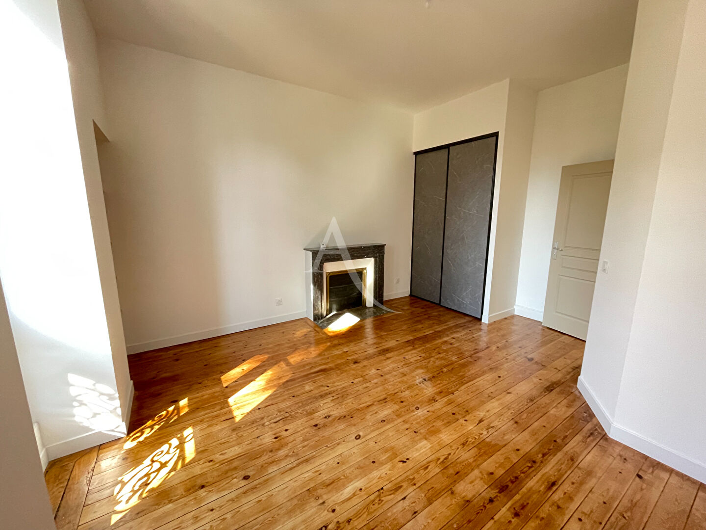 Photo NÎMES - QUARTIER MONT DUPLAN - T3 ENTIEREMENT RENOVE image 5/6