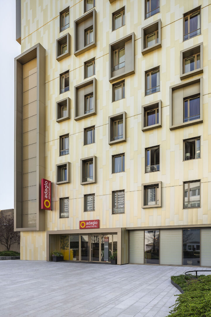 Agence immobilière de 
 L'Adresse Efficience Montpellier St Roch - L'Adresse Efficience Montpellier Saint Roch 
