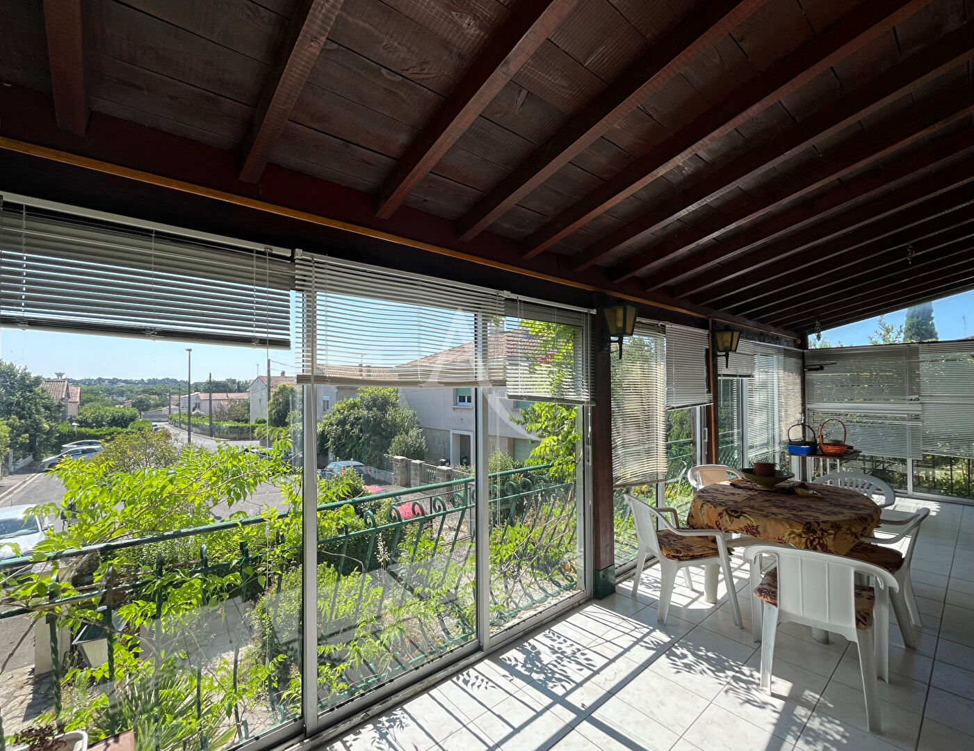 Agence immobilière de 
 L'Adresse Efficience Montpellier St Roch - L'Adresse Efficience Montpellier Saint Roch 
