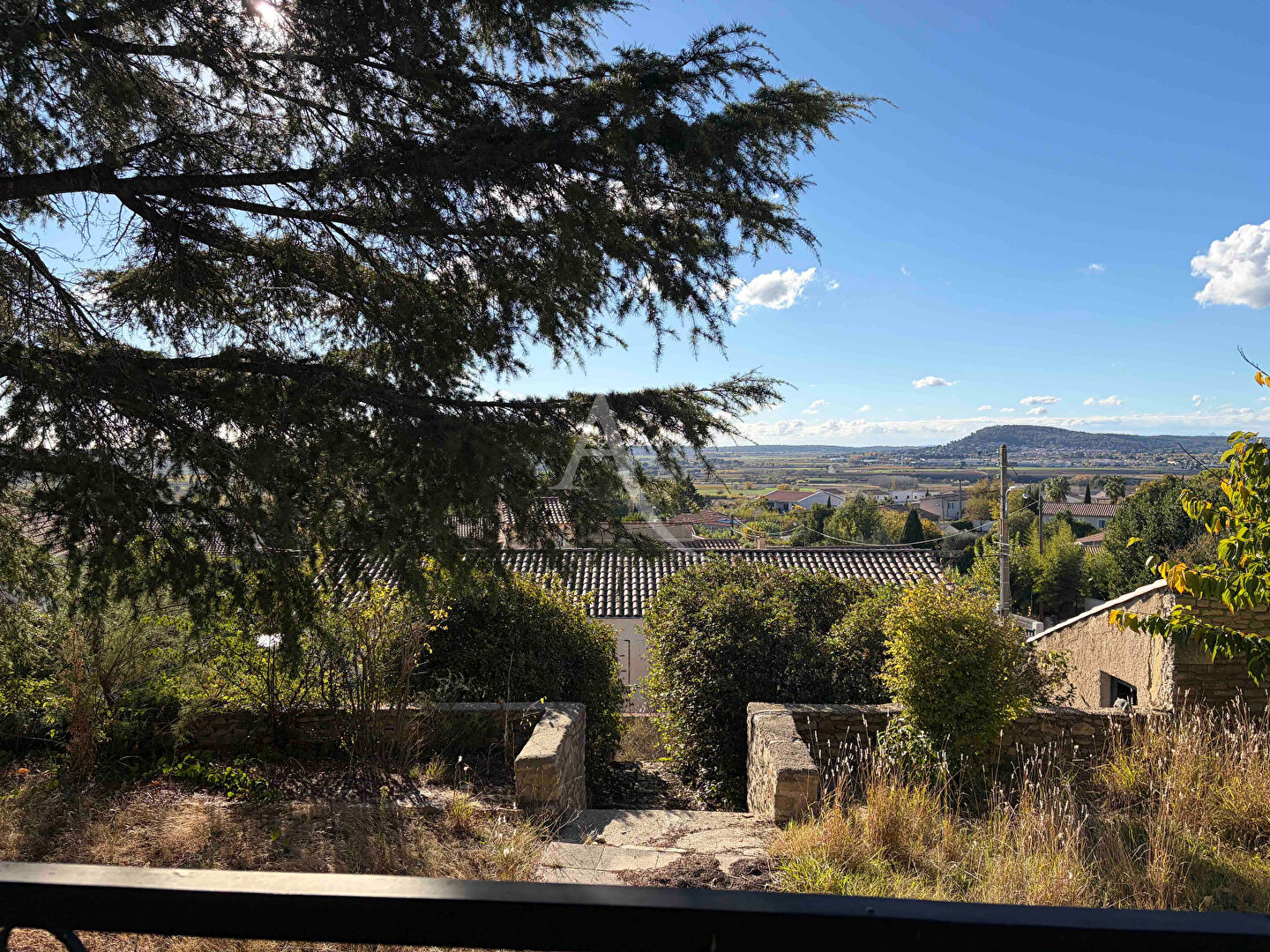 Appartement Calvisson 2 pièces avec patio privatif  et jardin pour investissement lmnp résidence Senior 4,7%