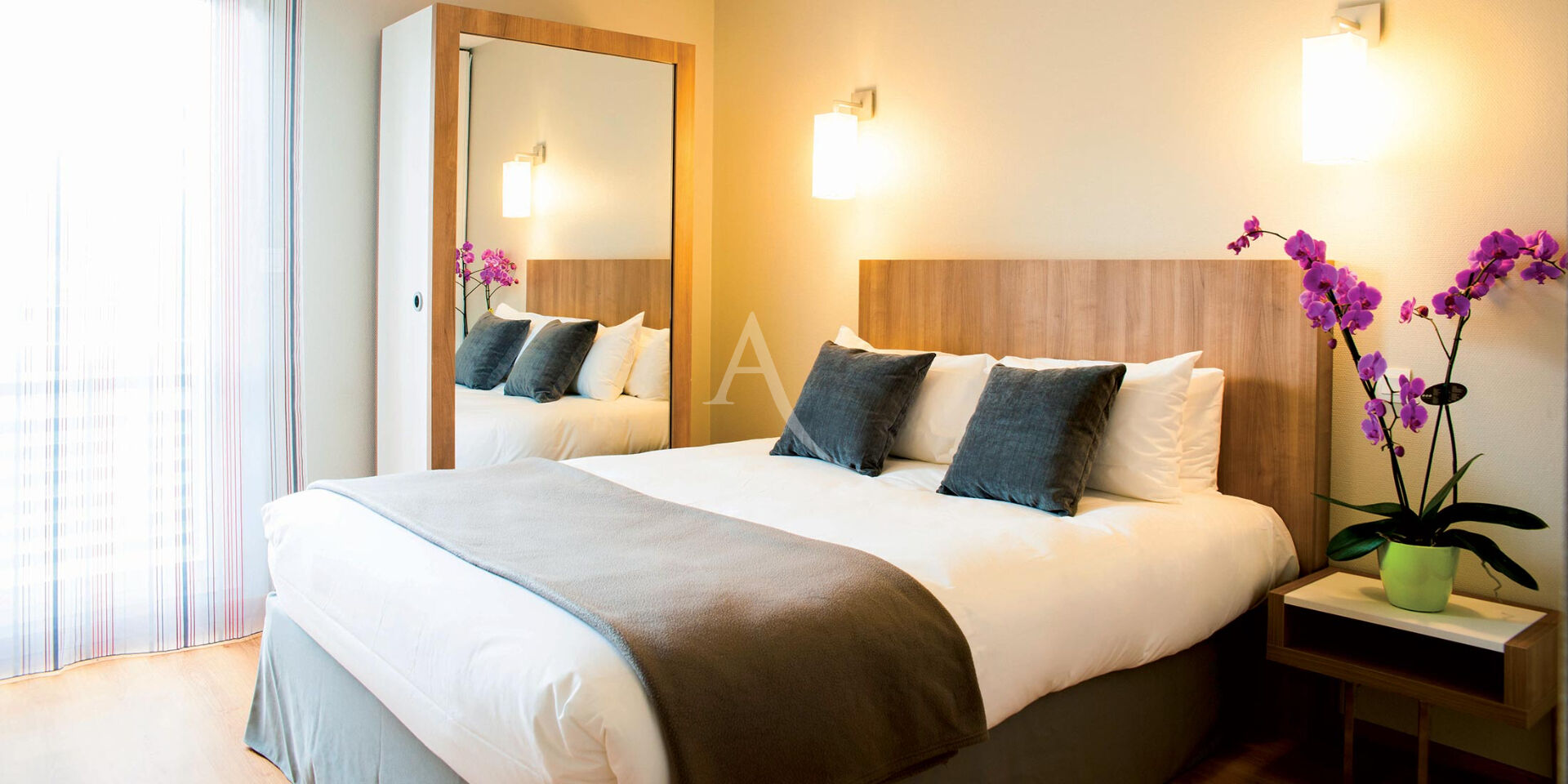 Agence immobilière de 
 L'Adresse Efficience Montpellier St Roch - L'Adresse Efficience Montpellier Saint Roch 
