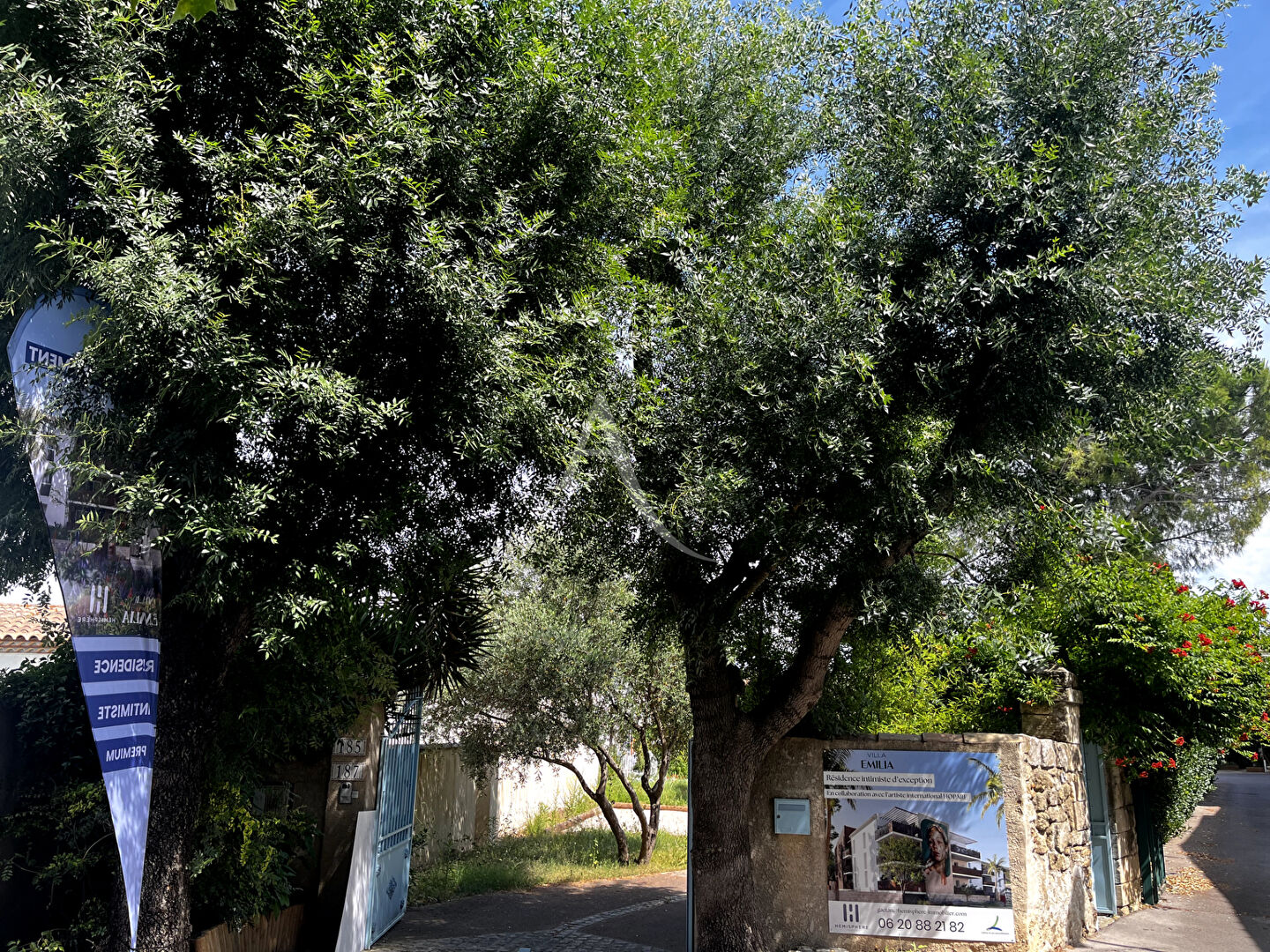Agence immobilière de 
 L'Adresse Efficience Montpellier St Roch - L'Adresse Efficience Montpellier Saint Roch 
