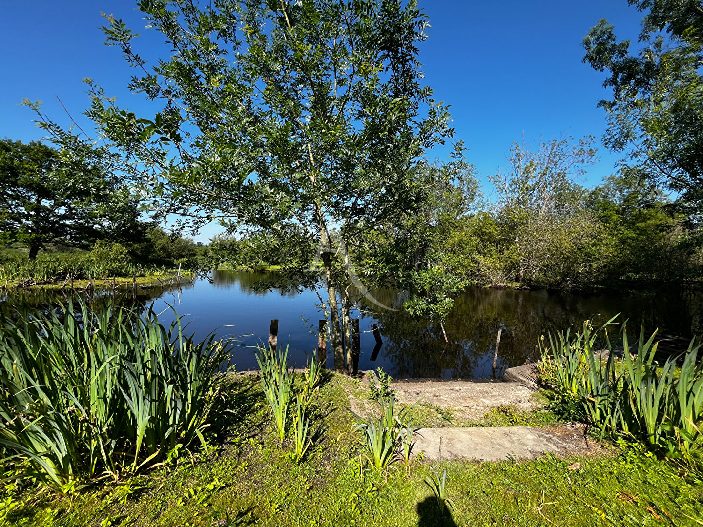 Terrain constructible 1060 m² sur Saint-Joachim