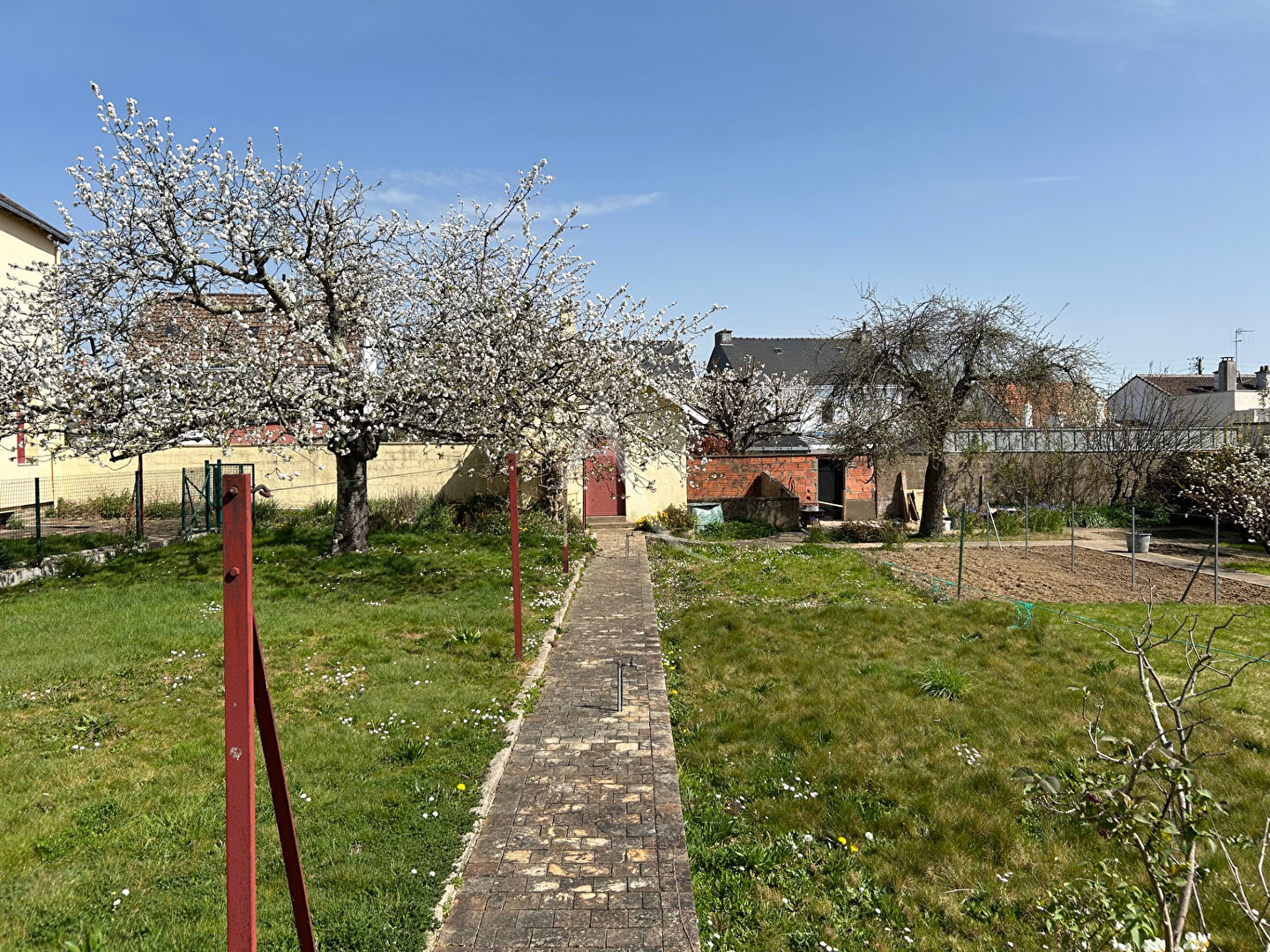 Photo Terrain Orvault 325 m2 PETIT CHANTILLY image 2/6