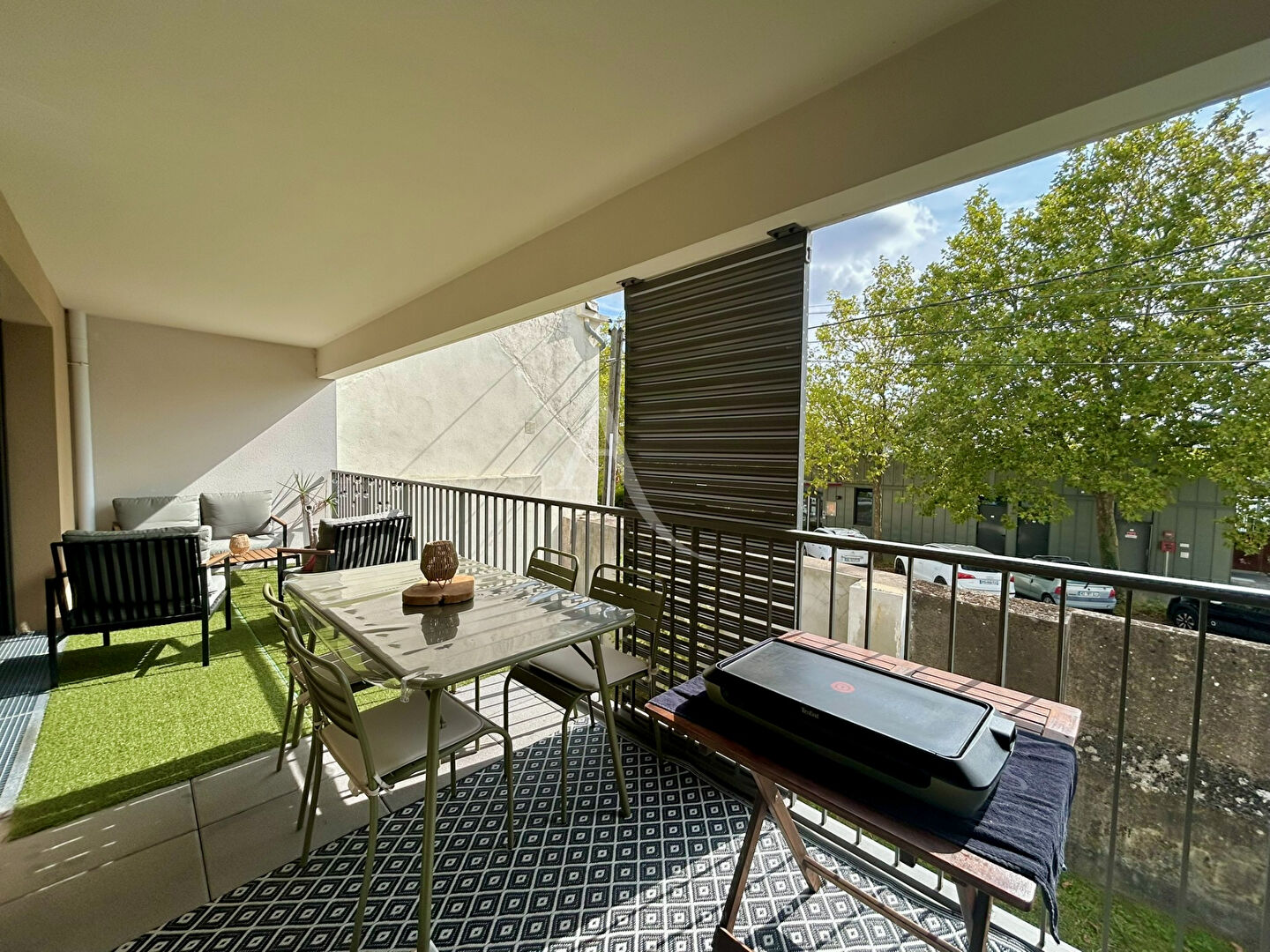 T3 SAINT-HERBLAIN BOURG - grand balcon - 2 places de stationnements