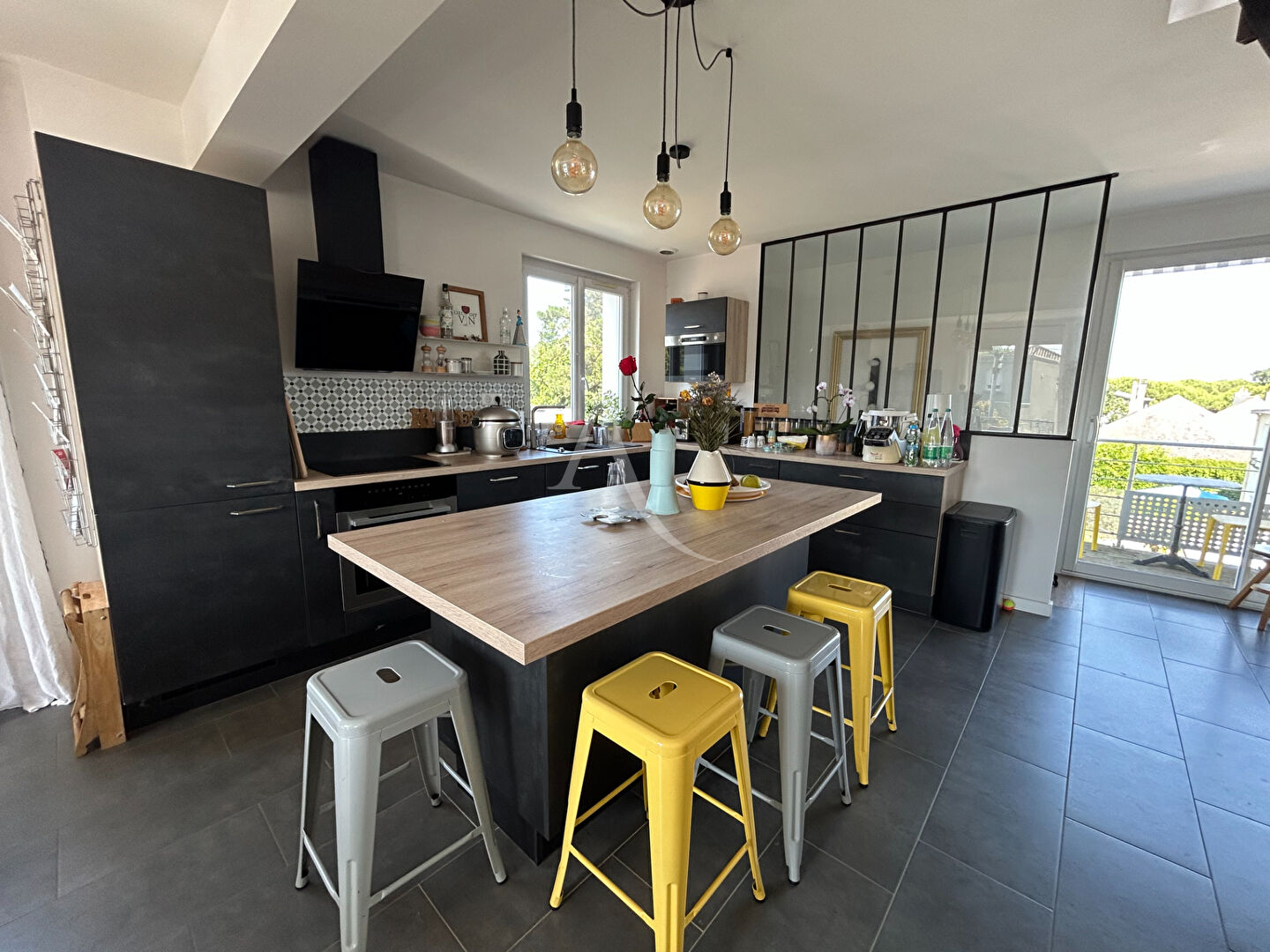 Photo Appartement Saint Marc Sur Mer 5 pièce(s) 105 m2 image 3/6