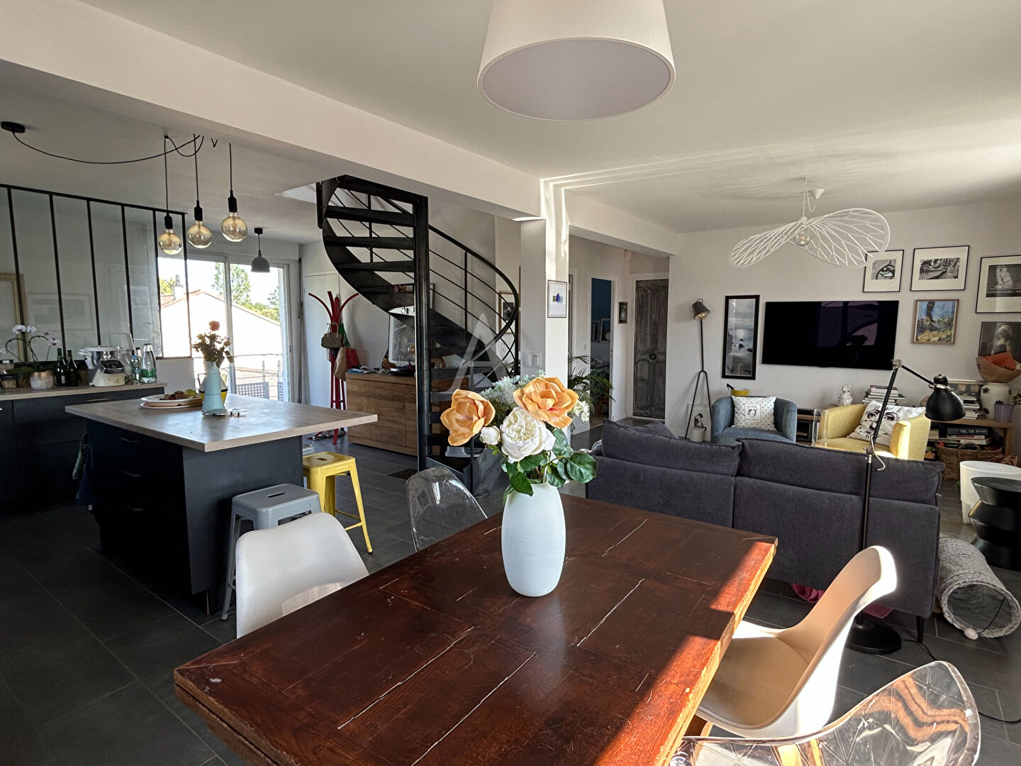 Photo Appartement Saint Marc Sur Mer 5 pièce(s) 105 m2 image 4/6