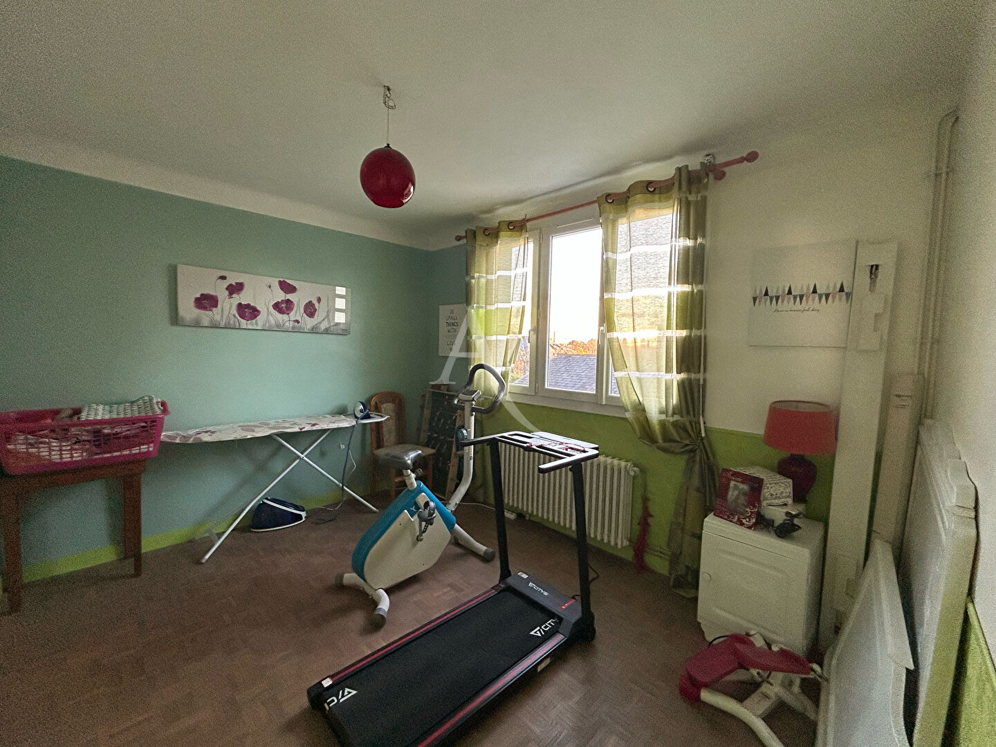 Photo Maison - 4 CHAMBRES - Secteur CHEZINE BOUVARDIERE image 3/5