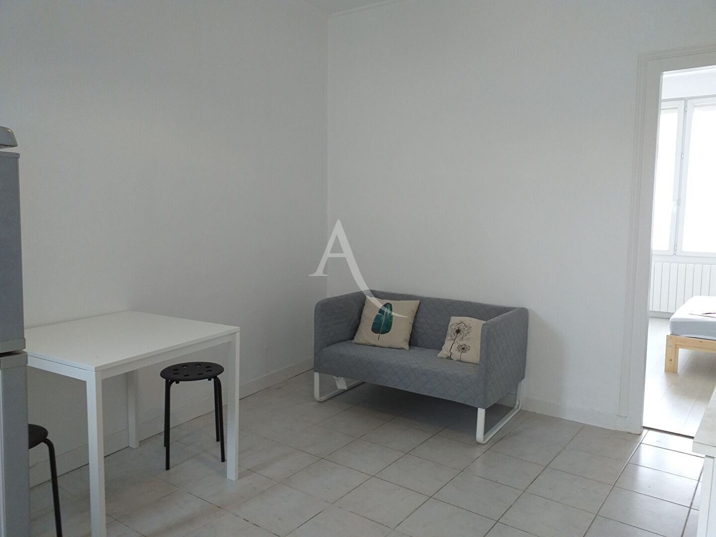 Photo Appartement T1 avec cour privative image 2/6