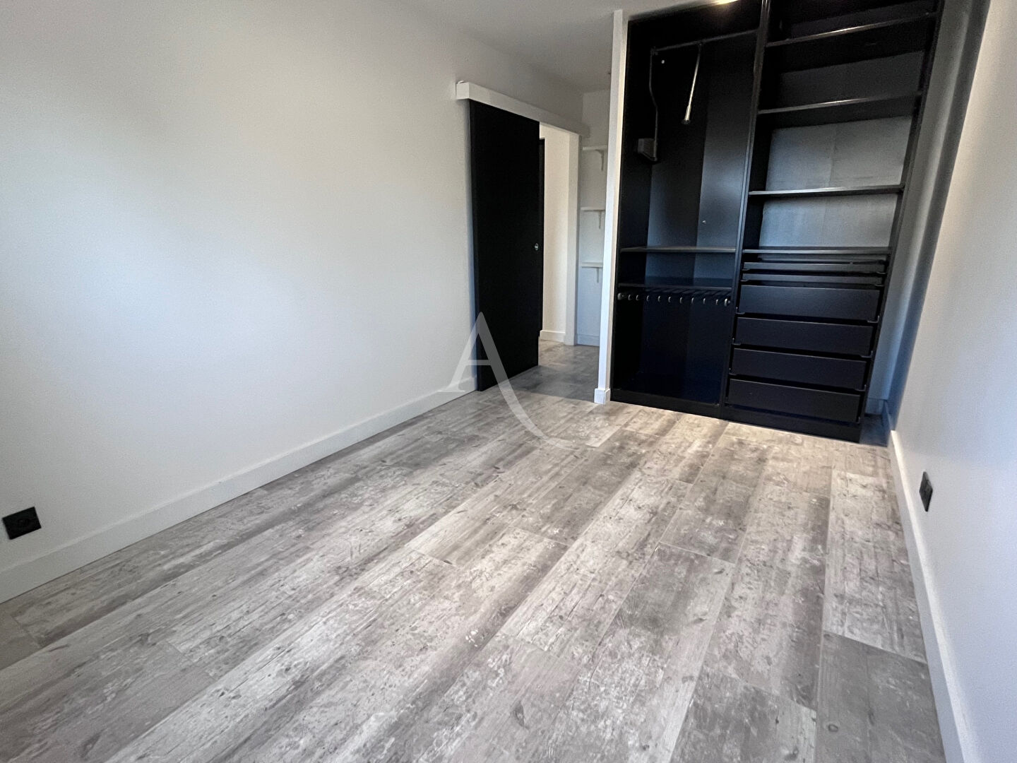 Photo APPARTEMENT 2 PIECES image 5/6