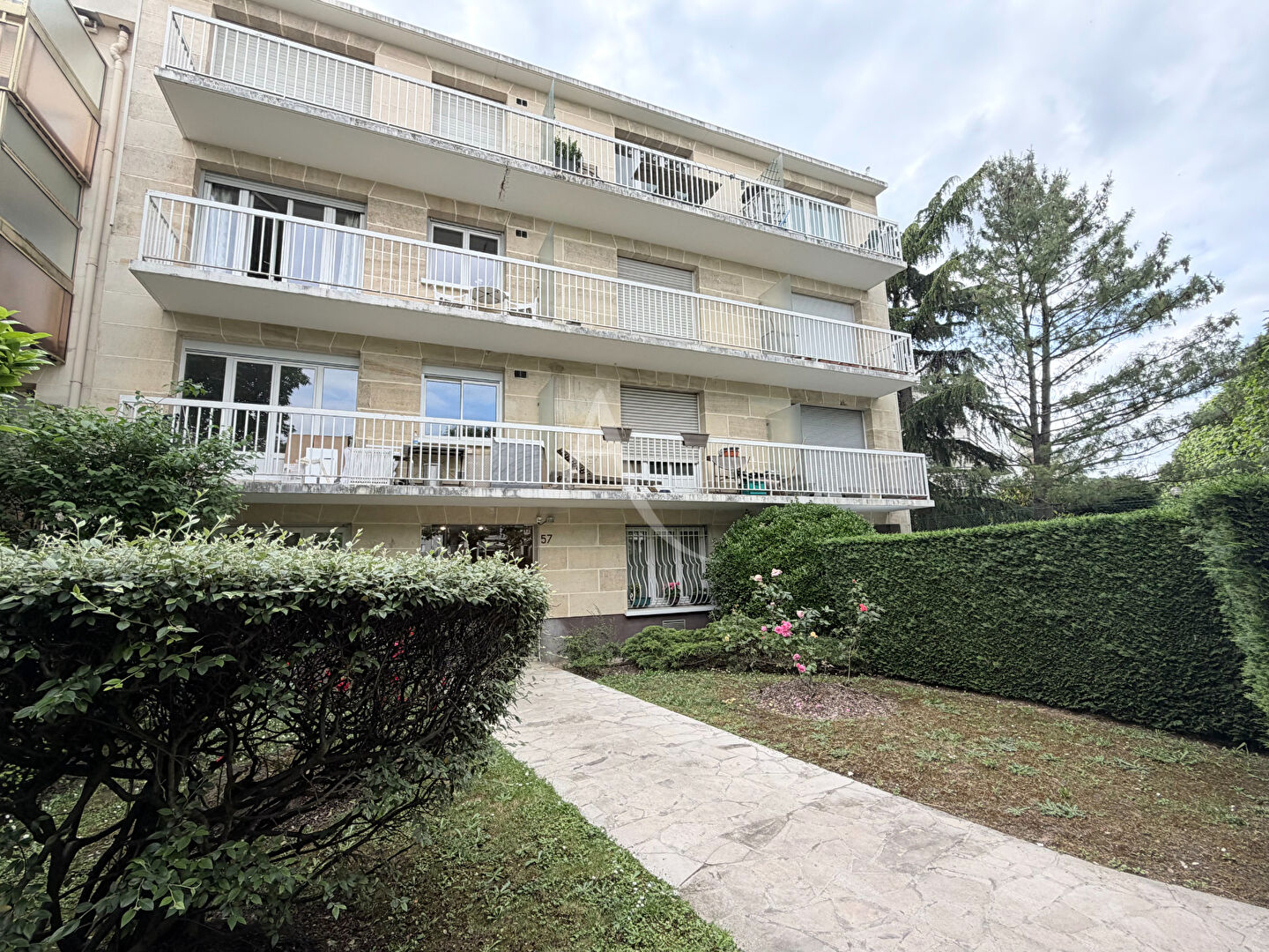 Agence immobilière de L'ADRESSE Noisiel