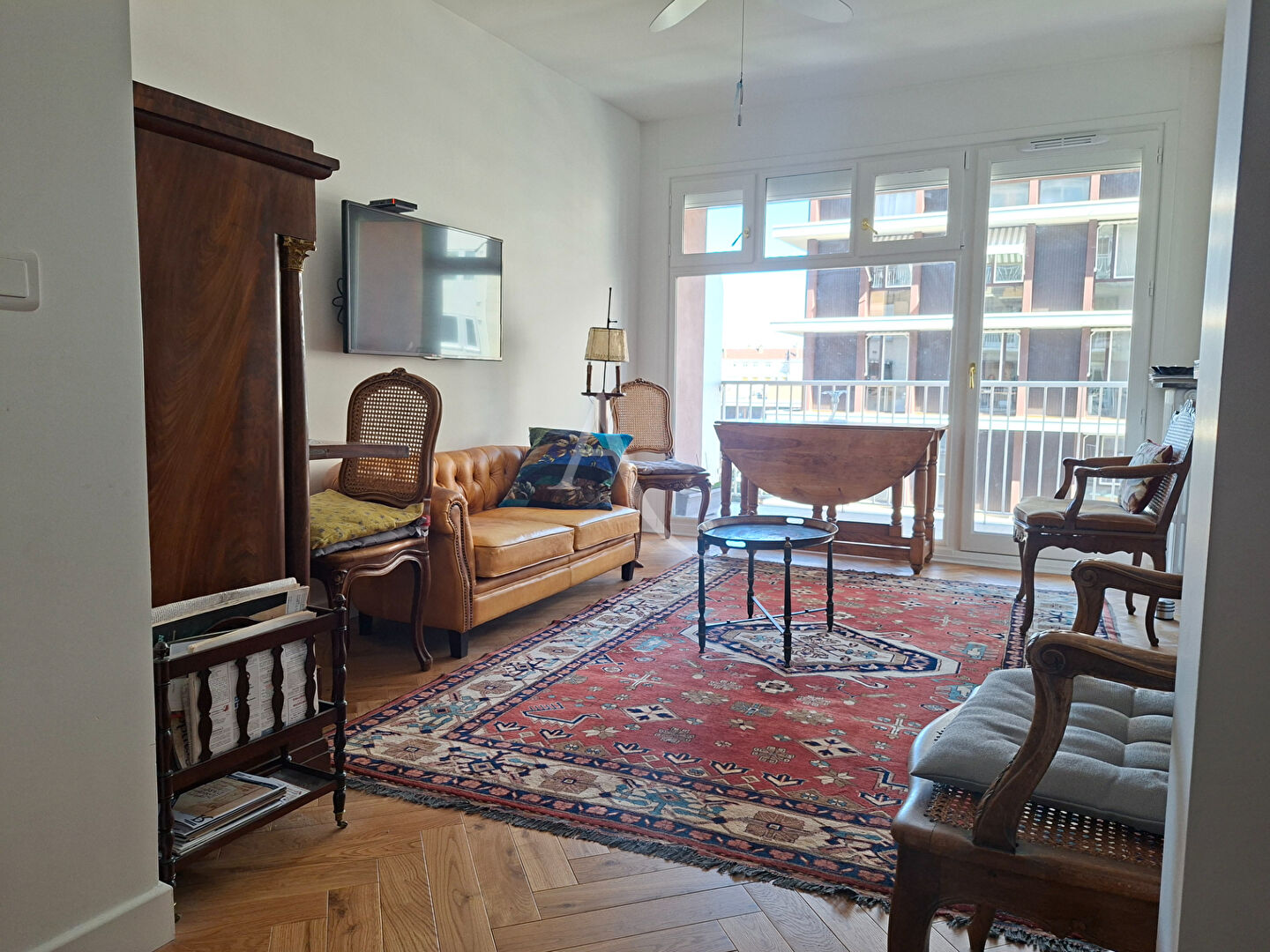 Photo Appartement Paris 3 pièce(s) 49 m2 image 3/4