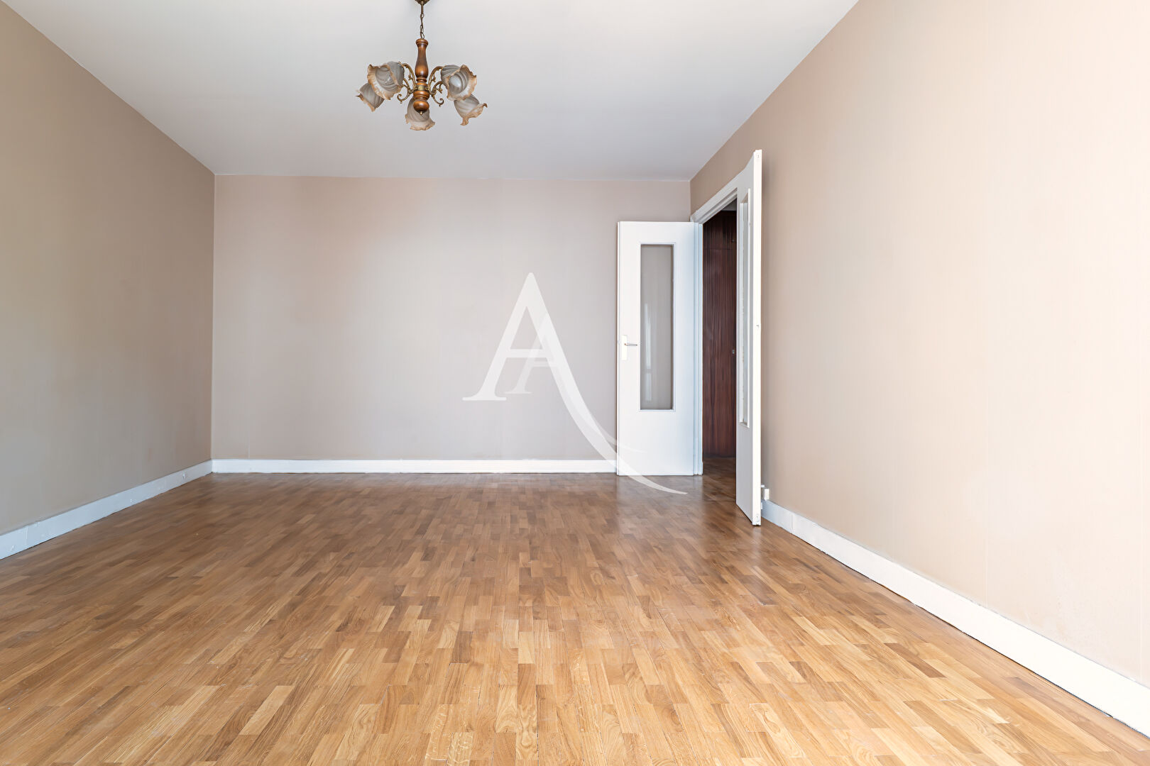 Photo Appartement Paris 4 pièce avec balcons - 90 m2 image 3/6