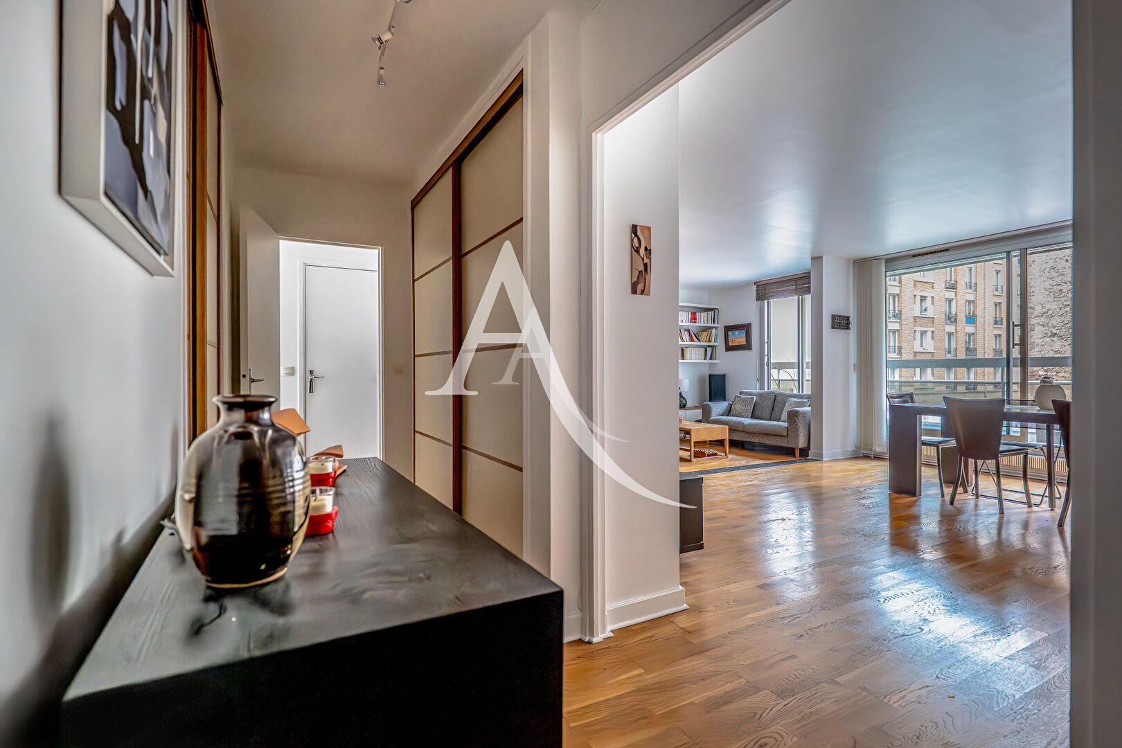 Agence immobilière de L'Adresse Paris Nation - L'Adresse Paris Nation