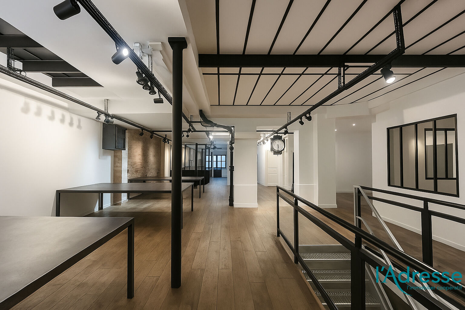 Agence immobilière de L'ADRESSE PARIS OBERKAMPF