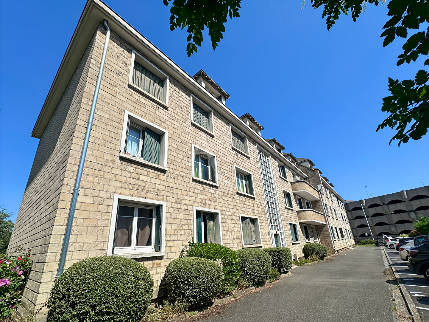 Agence immobilière de L'ADRESSE POISSY
