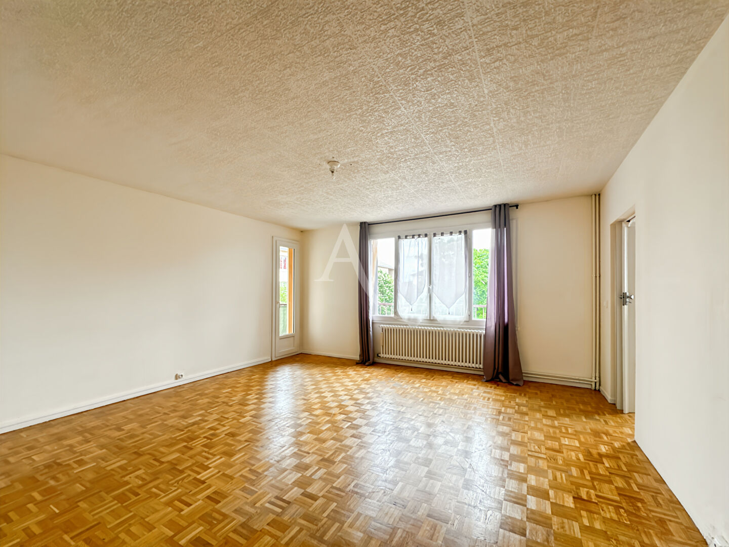 Agence immobilière de L'ADRESSE POISSY